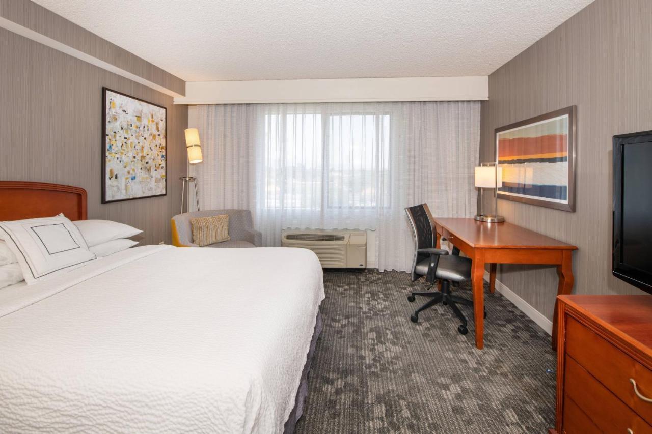 Courtyard By Marriott Newark Silicon Valley Exteriér fotografie