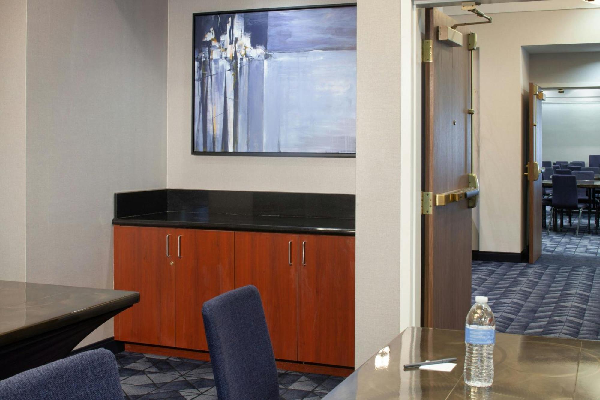 Courtyard By Marriott Newark Silicon Valley Exteriér fotografie