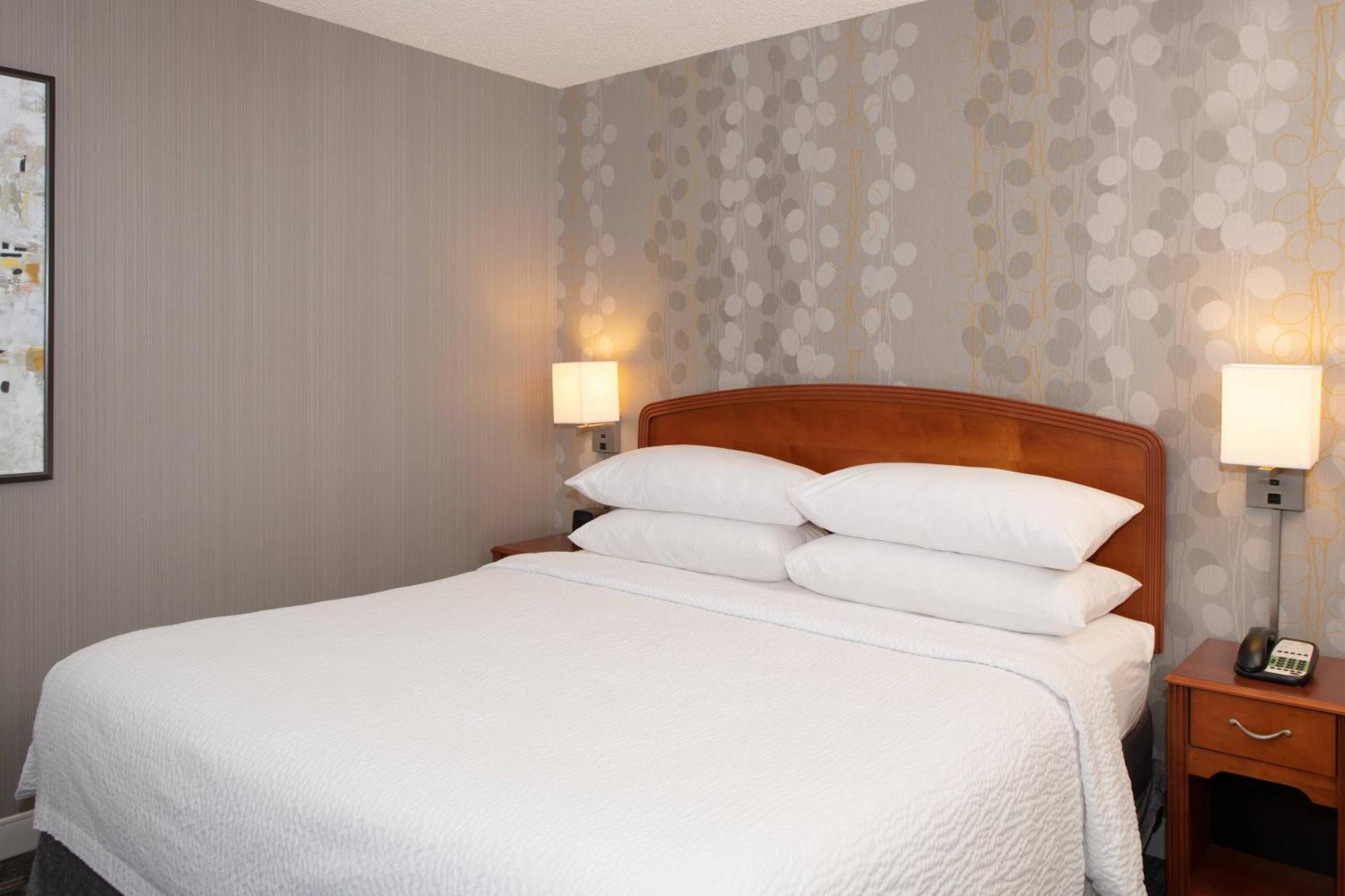 Courtyard By Marriott Newark Silicon Valley Exteriér fotografie