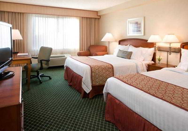 Courtyard By Marriott Newark Silicon Valley Exteriér fotografie
