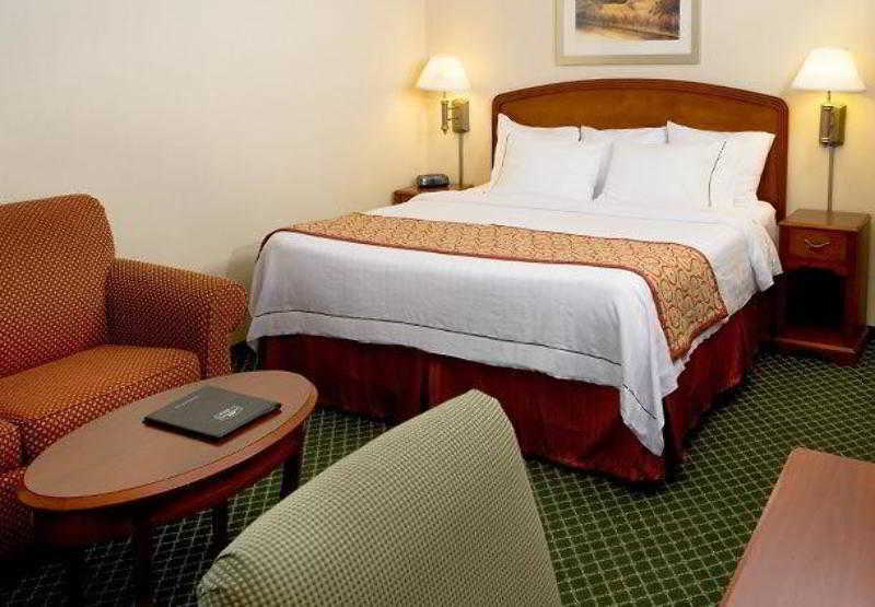 Courtyard By Marriott Newark Silicon Valley Exteriér fotografie