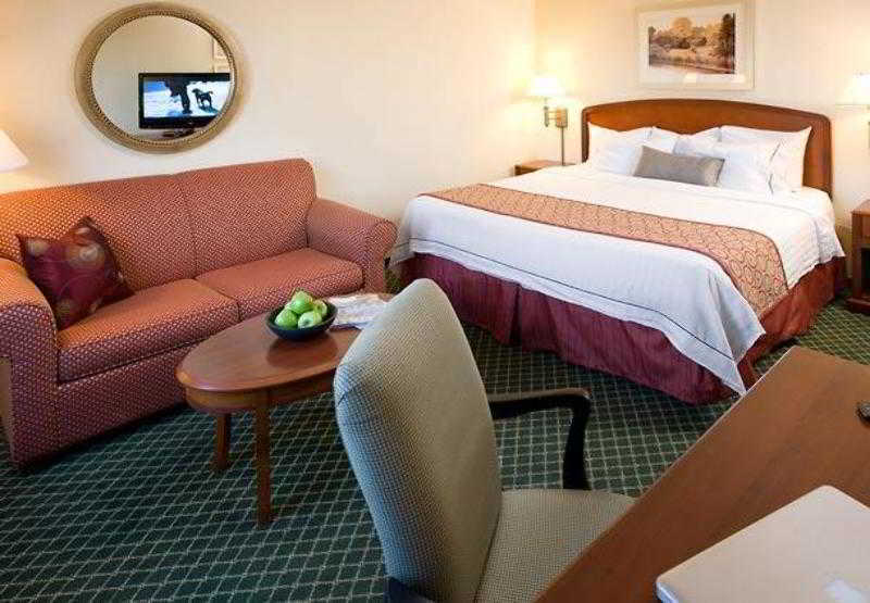 Courtyard By Marriott Newark Silicon Valley Exteriér fotografie